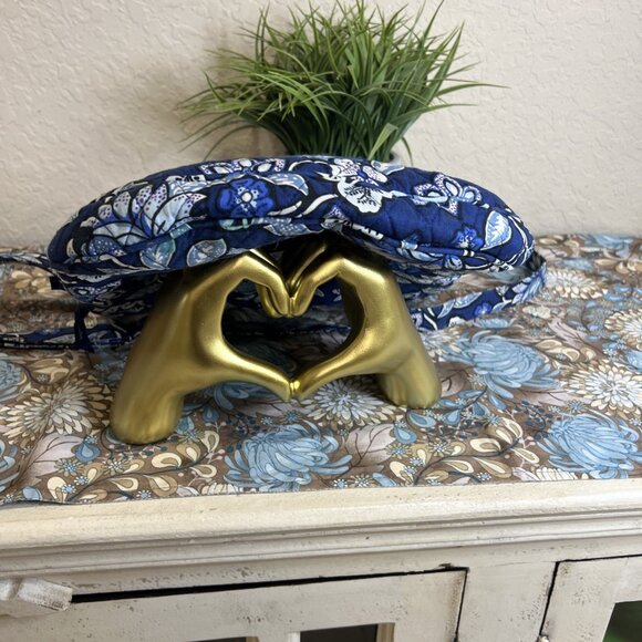 Vera Bradley Set-Crossbody Purse Blue Floral Design And Matching Wristlet - Picture 2 of 16